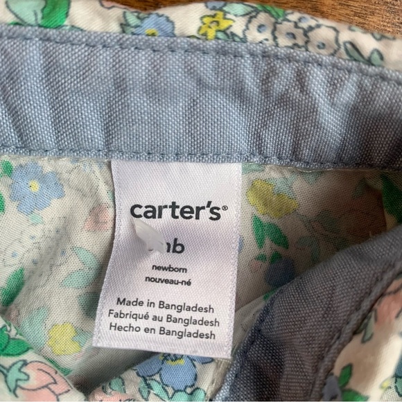 3/$10 CARTERS Baby girl floral romper nb - Picture 2 of 3